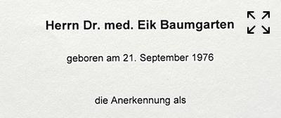 Offizielle Facharzturkunde für Psychiatrie und Psychotherapie von Dr. med. Eik Baumgarten.